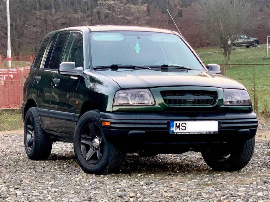 Suzuki Grand Vitara / Chevrolet Tracker 2.O benzina Automatik 79.OOO