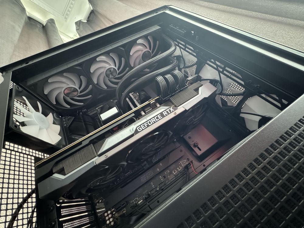 Компютър asus b-760f wifi gaming