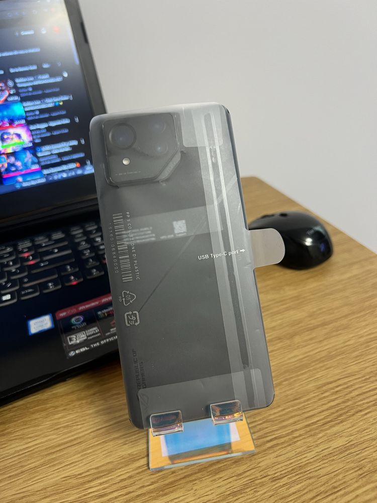 Asus Rog Phone 8 PRO -NOU- 512Gb/16Gb Ram - Dual sim