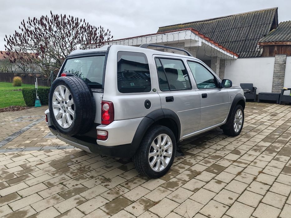 Land Rover Freelandee 2.0 td4 130cp