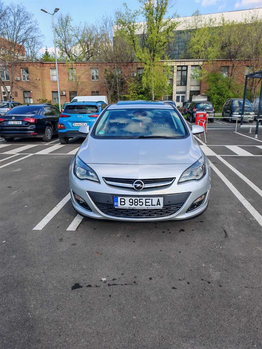 Opel Astra J Hatchback facelift