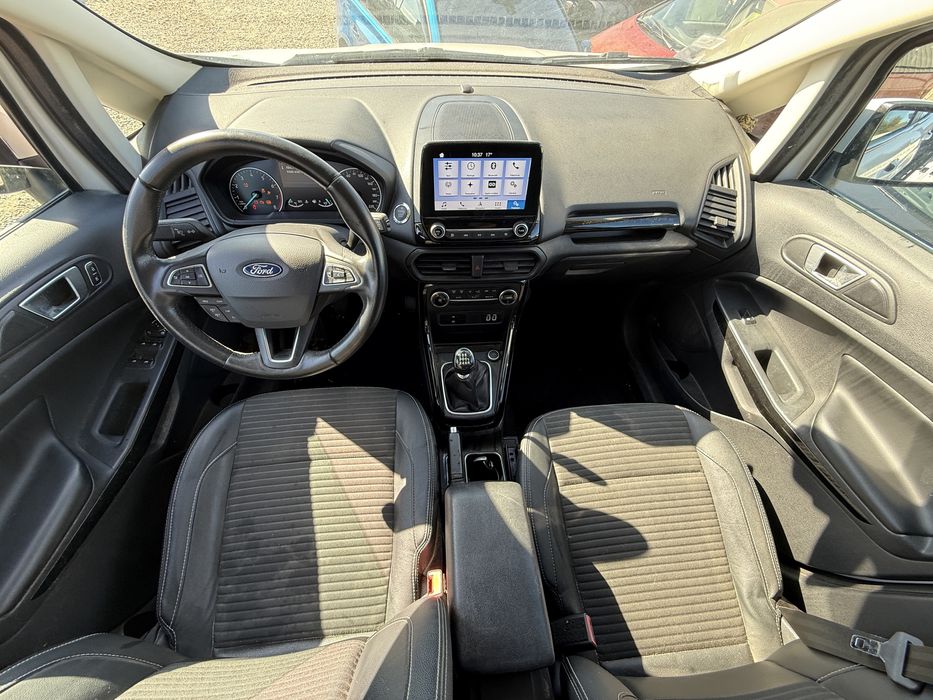 Ford Ecosport 2018 Avariat (3000)€