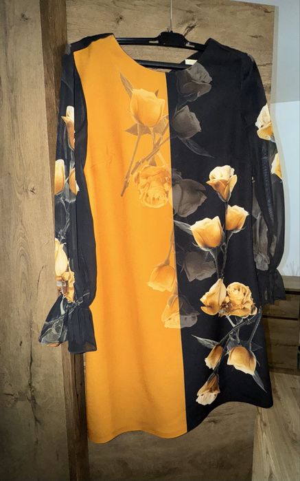 Rochie eleganta model floral