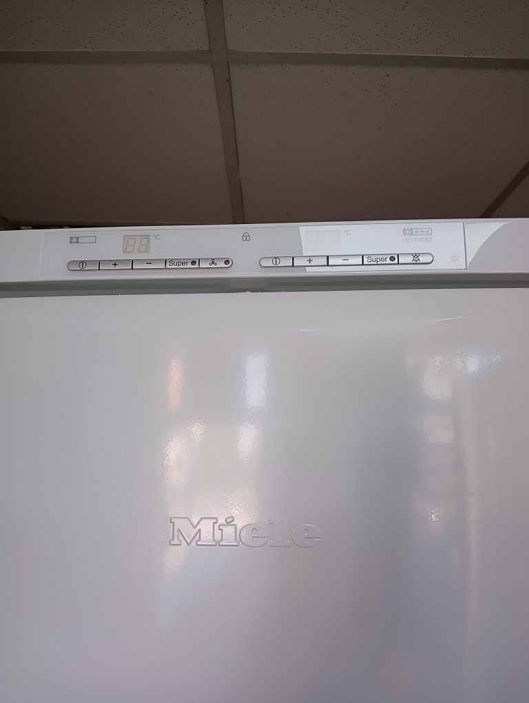 Комбиниран хладилник с фризер Миеле Miele 24 месеца гаранция!