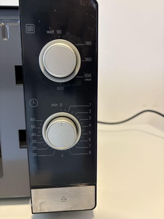 Vand cuptor microunde bosch