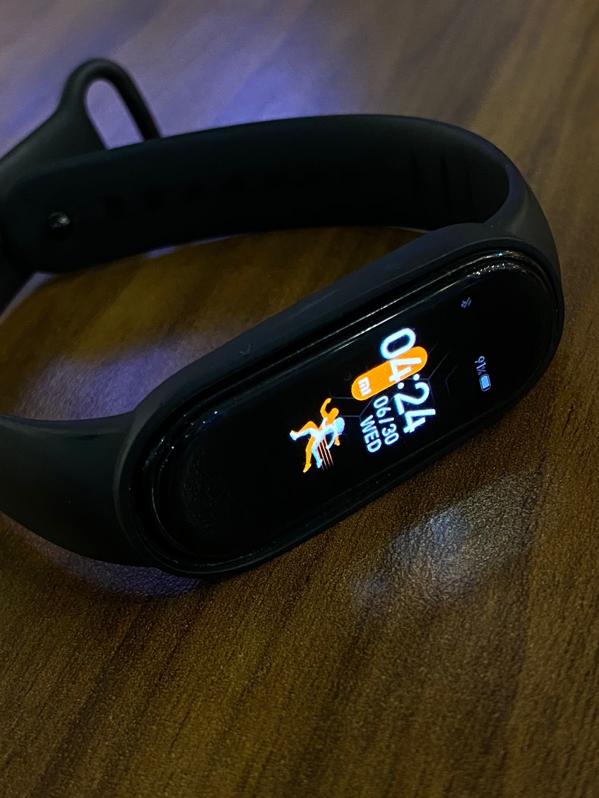 miband 4 в хорошем состоянии