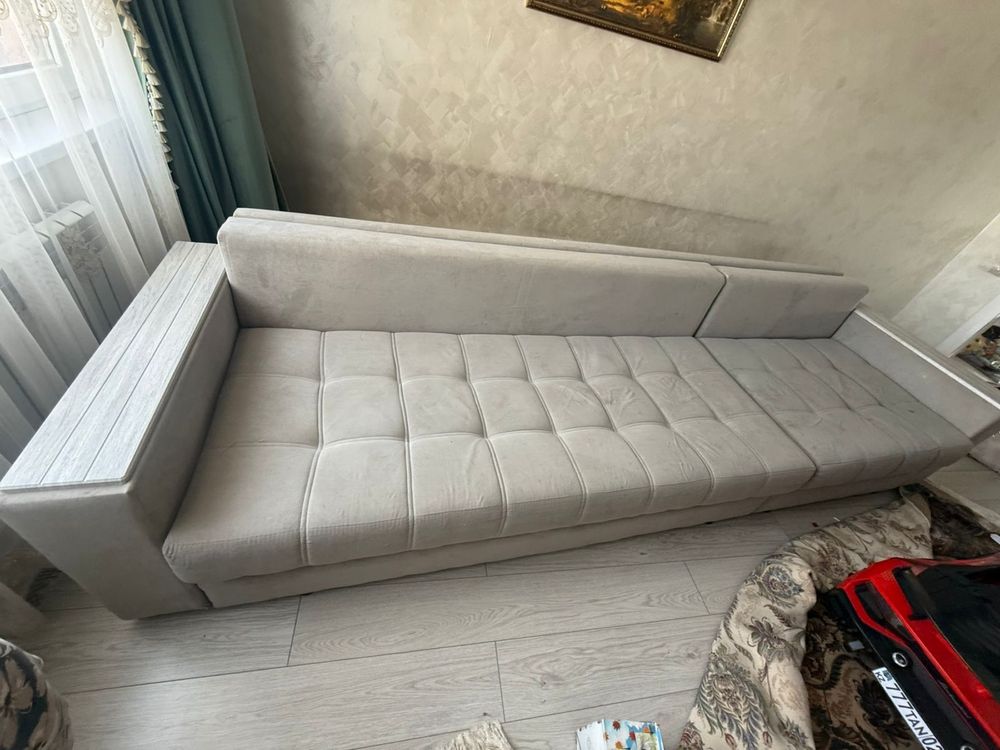Продам диван в отличном состоянии