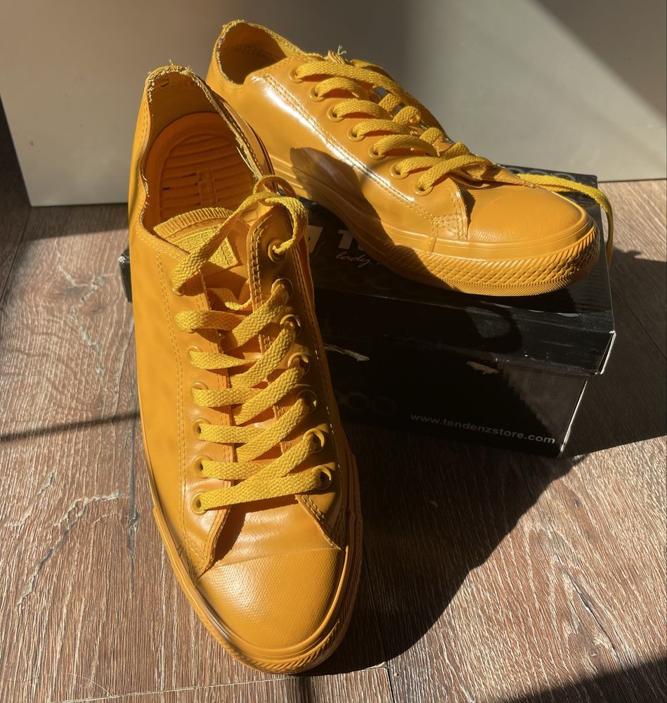 Кецове Converse Chuck Taylor All Star - Yellow/Жълти (44)