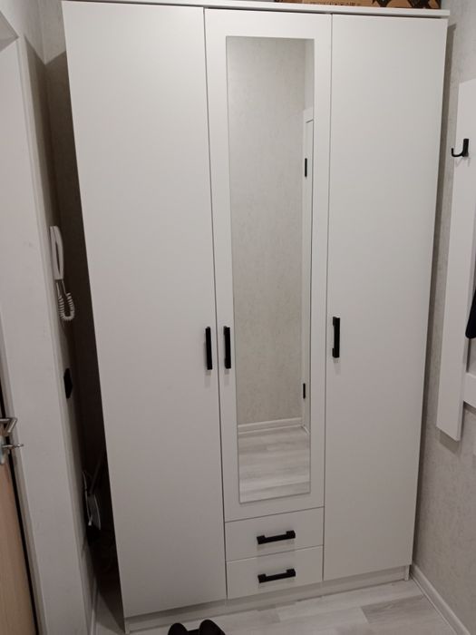 Новые шкафы в наличии и на заказ