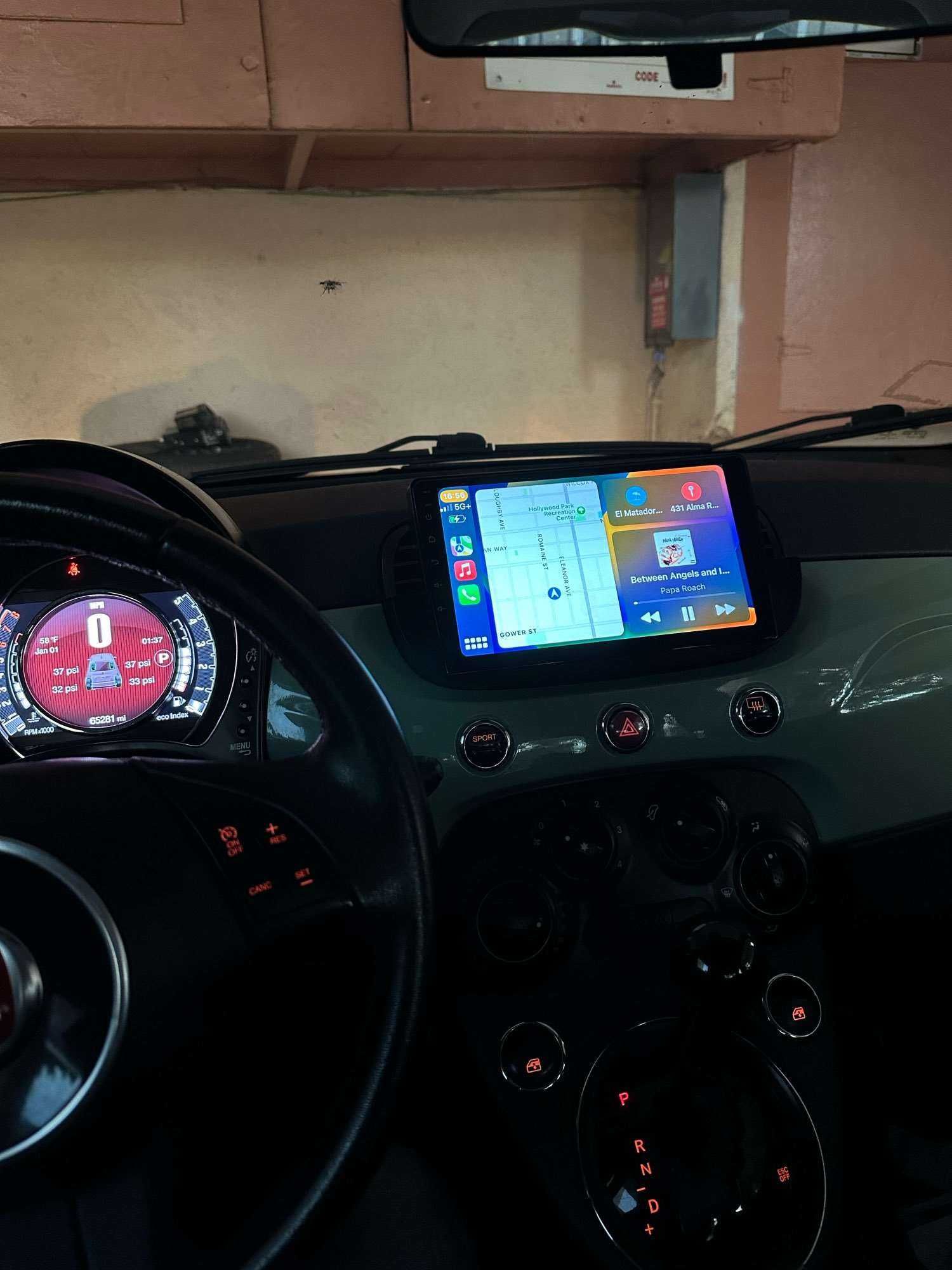 Navigatie Android Carplay 1/2/4GB RAM Fiat 500 WiFi Internet Waze YouT