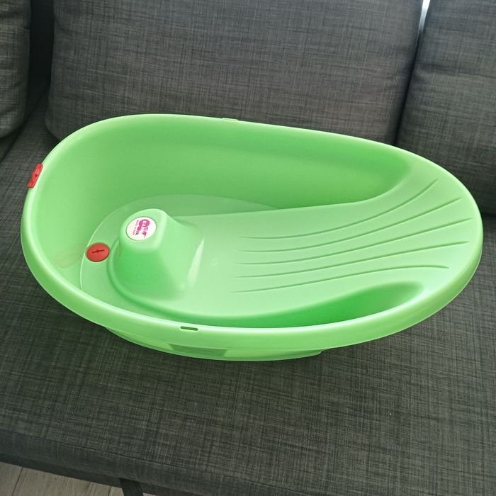 Cada baie 2 bucăți:  nou născut și copil mic