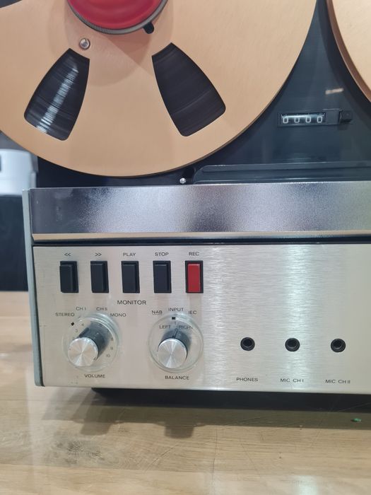 Magnetofon Revox A-77