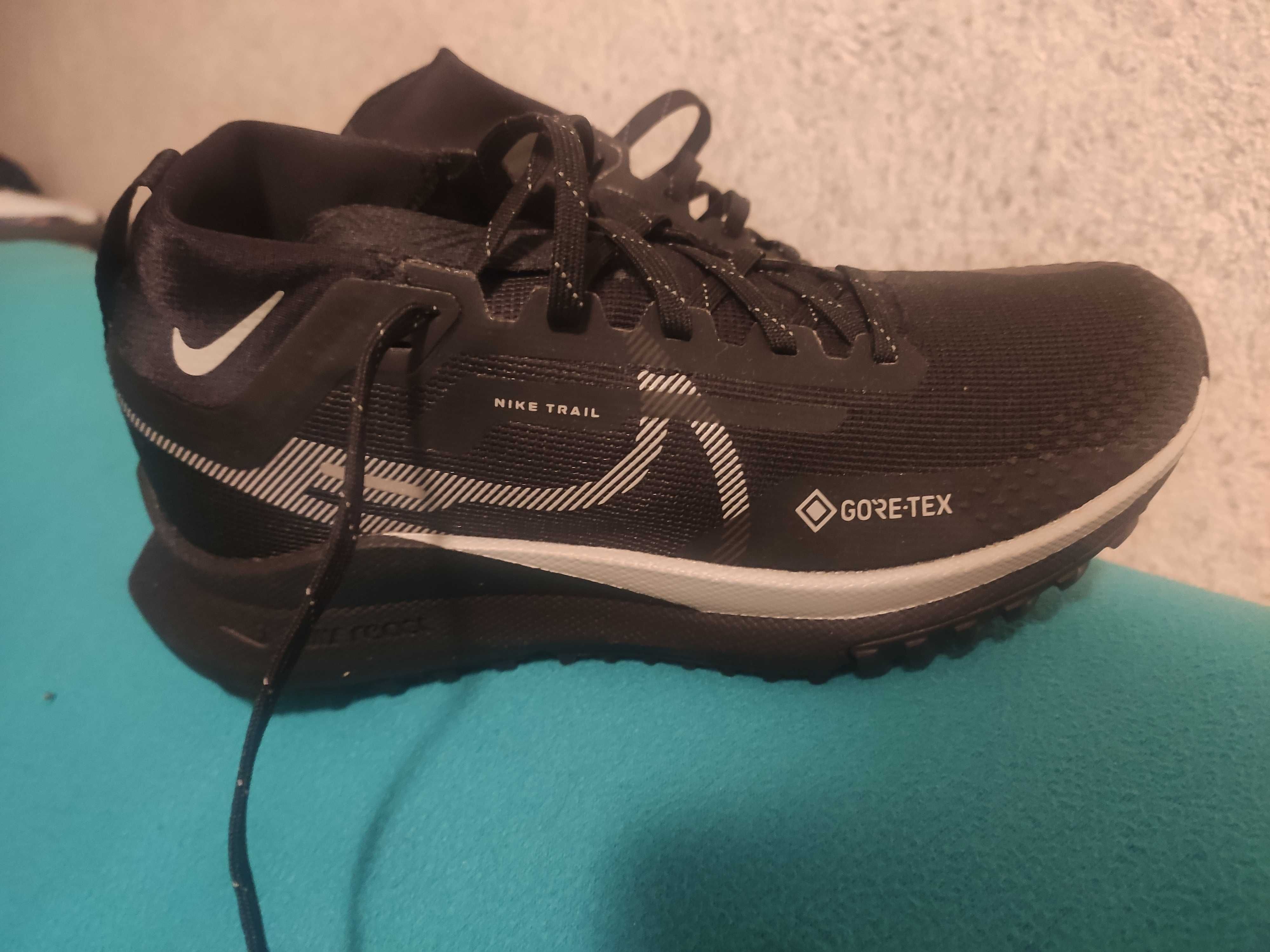 Нови Оригинални Непромокаеми Маратонки Nike 6.5