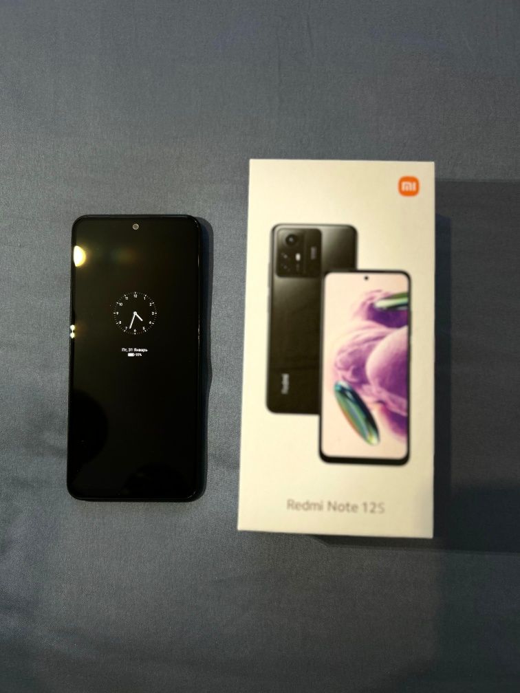 В идеальном состоянии REDMI 12S  256/8+8 GB