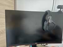 VAND URGENT  !!!pc monitor casti mouse boxa TOATE LE DAU IMPREUNA !!