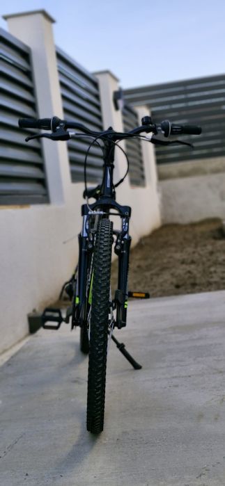 Bicicleta Rockrider ST500 pt copii 9-12ani