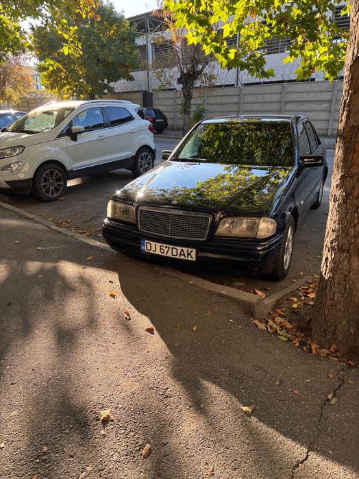 Mercedes w202 c180 an 1997
