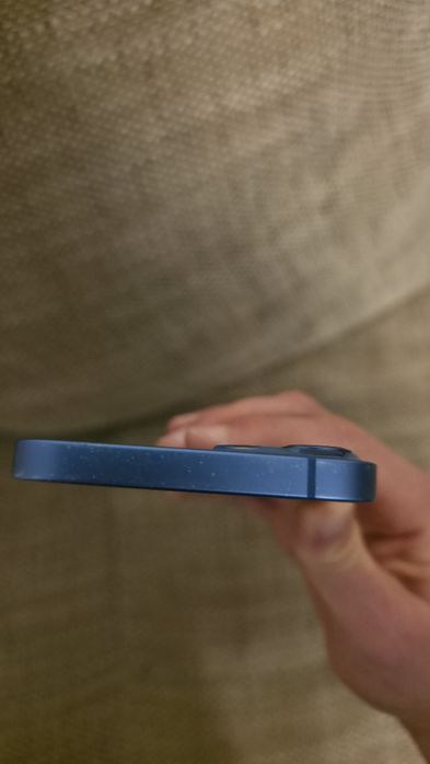 Продавам IPhone 13 128gb