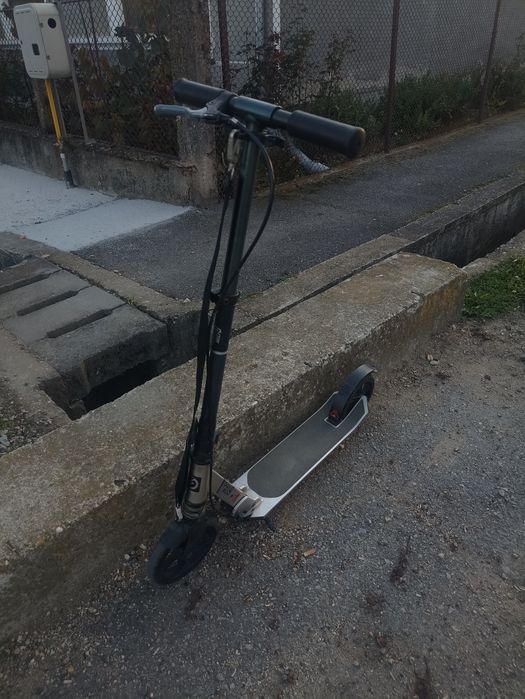 Vand trotineta oxelo mid 9 stare buna