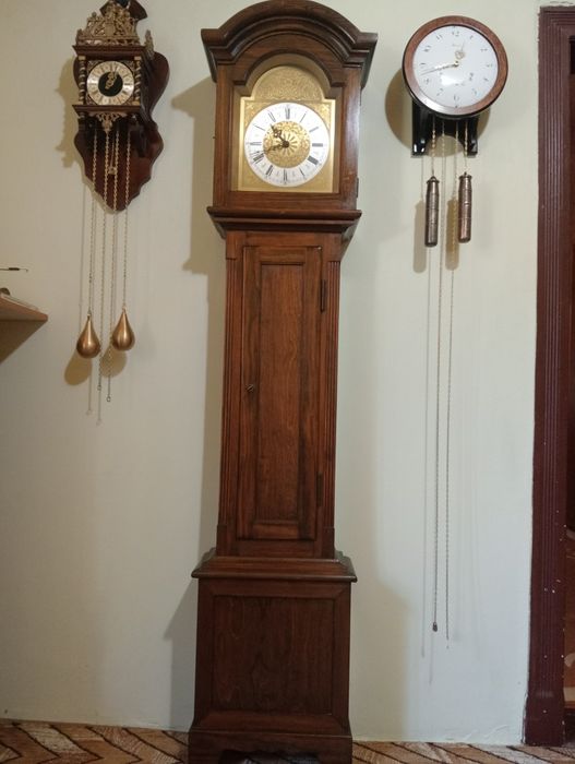 Ceas de podea cu pendul