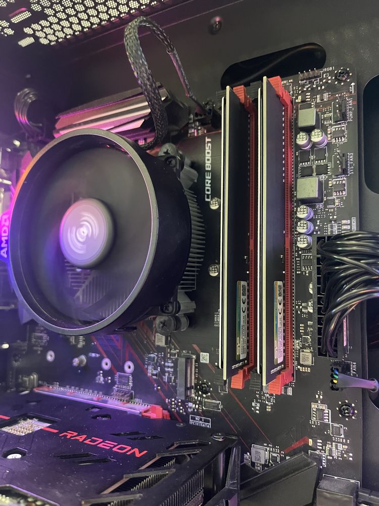 Геймърски компютър AMD Ryzen 5 3600, RX 6600 8GB, 16GB ram