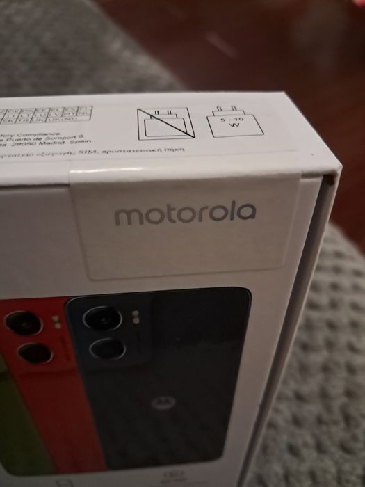 Telefon mobil Motorola Moto g06, 4GB RAM, 128GB, nou, sigilat,  garan