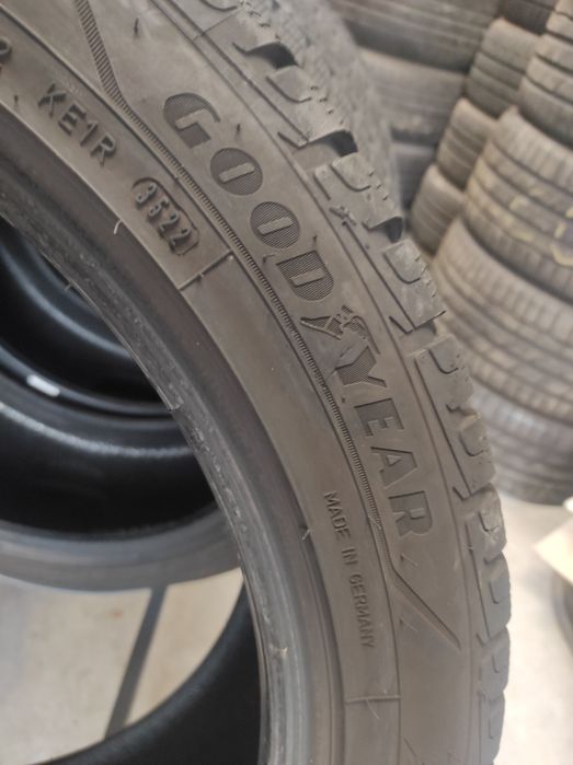 255/45/20 Goodiyer 4бр