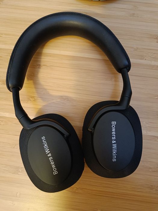 Bowers and Wilkins PX7 S2 - ca noi