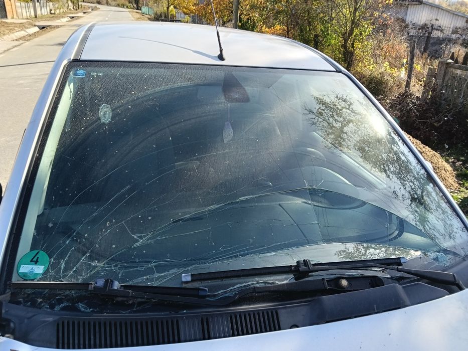 VÂND FORD C-MAX 1.6 benzina! Mașina se vinde completă, nu dezmembrez!