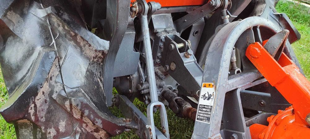 Tractoras japonez Kubota