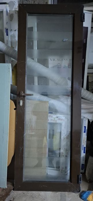 Б/у алюминовый двер