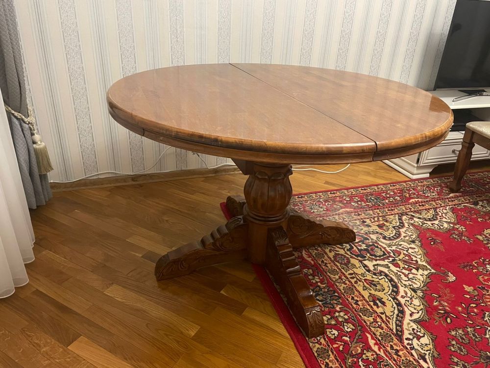 Стол и 6 стульев дерево