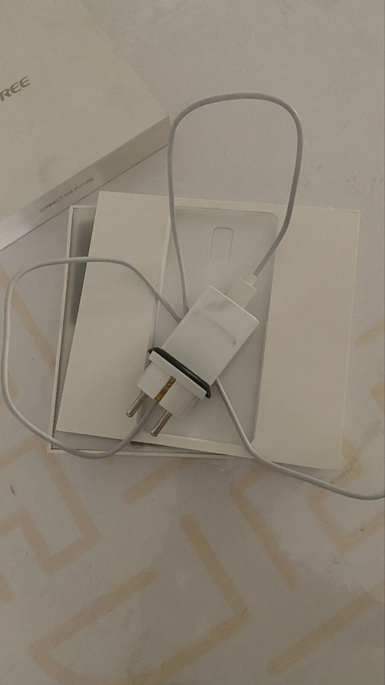 Yengi telefon gree kampaniya