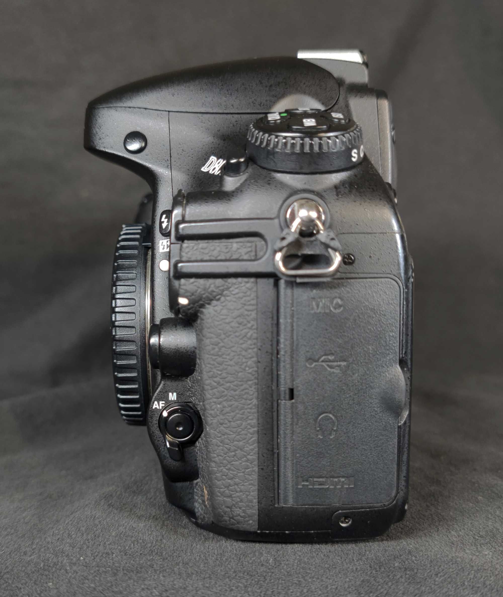 Nikon D800 + AF-S Nikkor 18-135mm / 3.5-5.6G ED DX