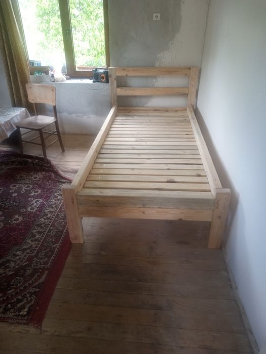 Битово легло от иглолистен материал