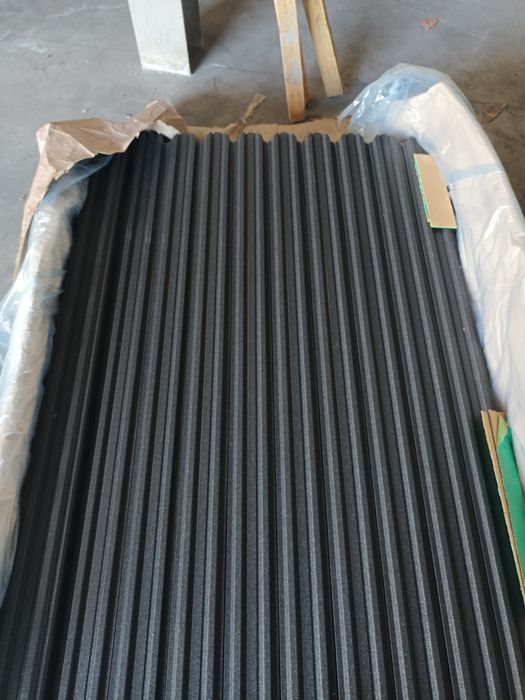 Vând șipcă metalică