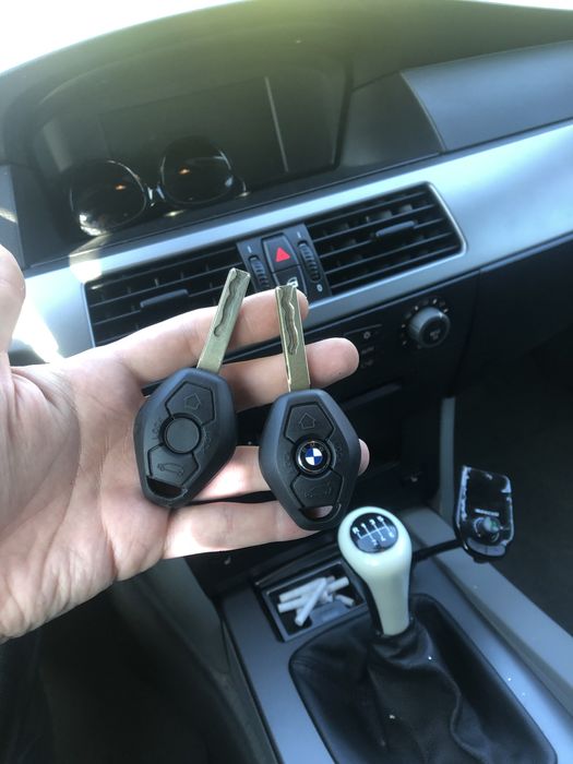 Cheie auto noua de rezerva/duplicare cheie auto/repar contacte blocate