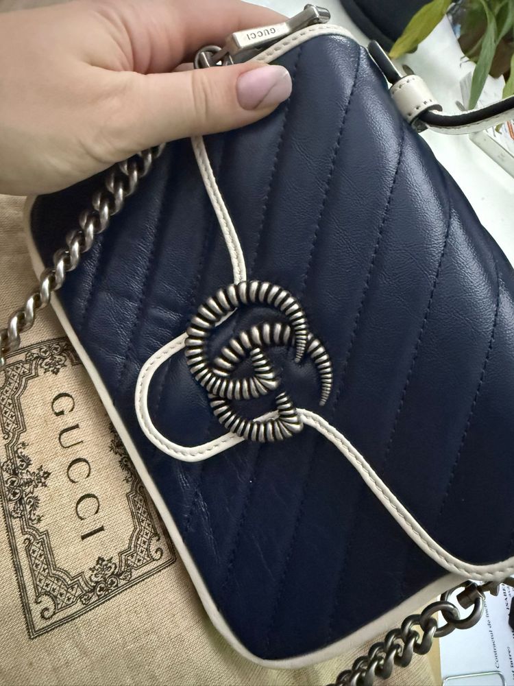 Gucci marmont mini bag 100%
