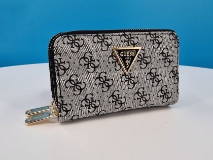 Дамски Портфейли Последни Бройки