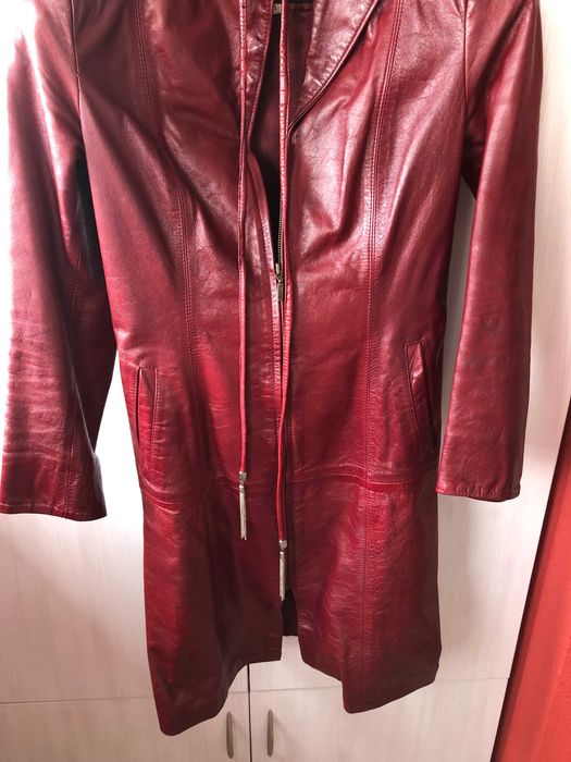 Манто от естествена висококачествена кожа