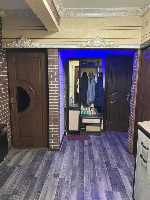 Продаётся уютная 3-х квартира в Сергели-7, автобусная конечная