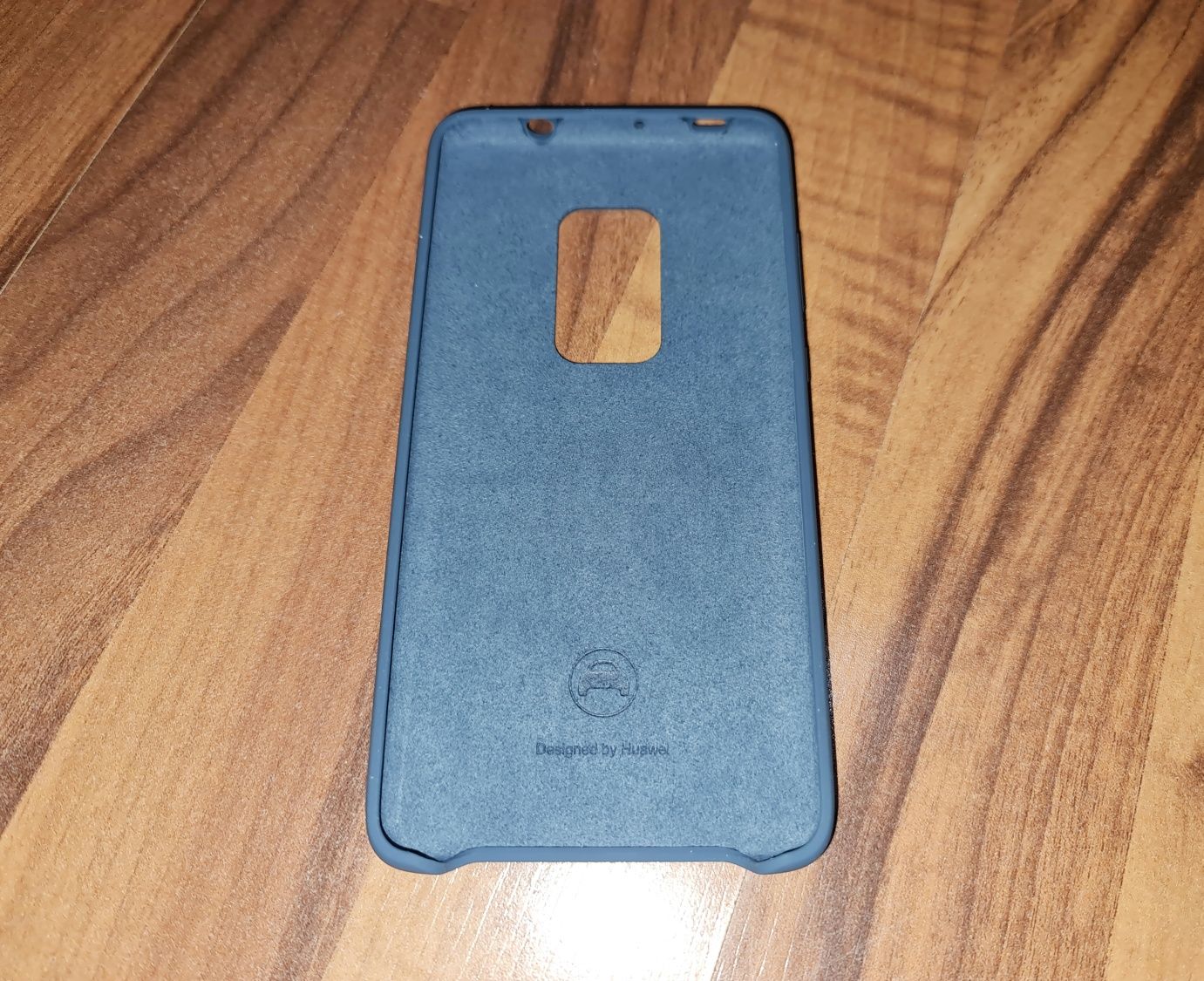 Husa silicon originala Huawei Silicone Car Case Mate 20