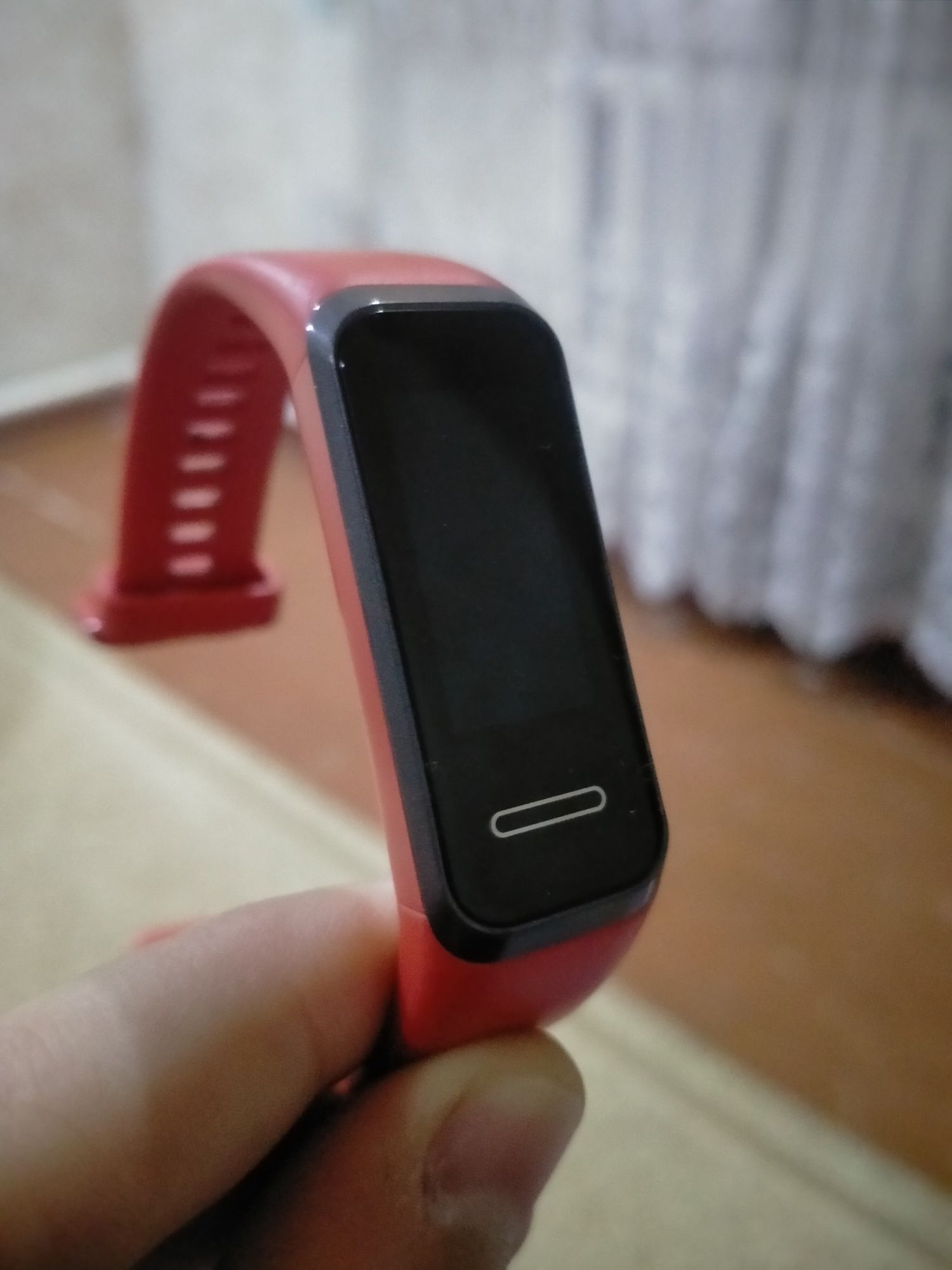 Huawei band 4 часы