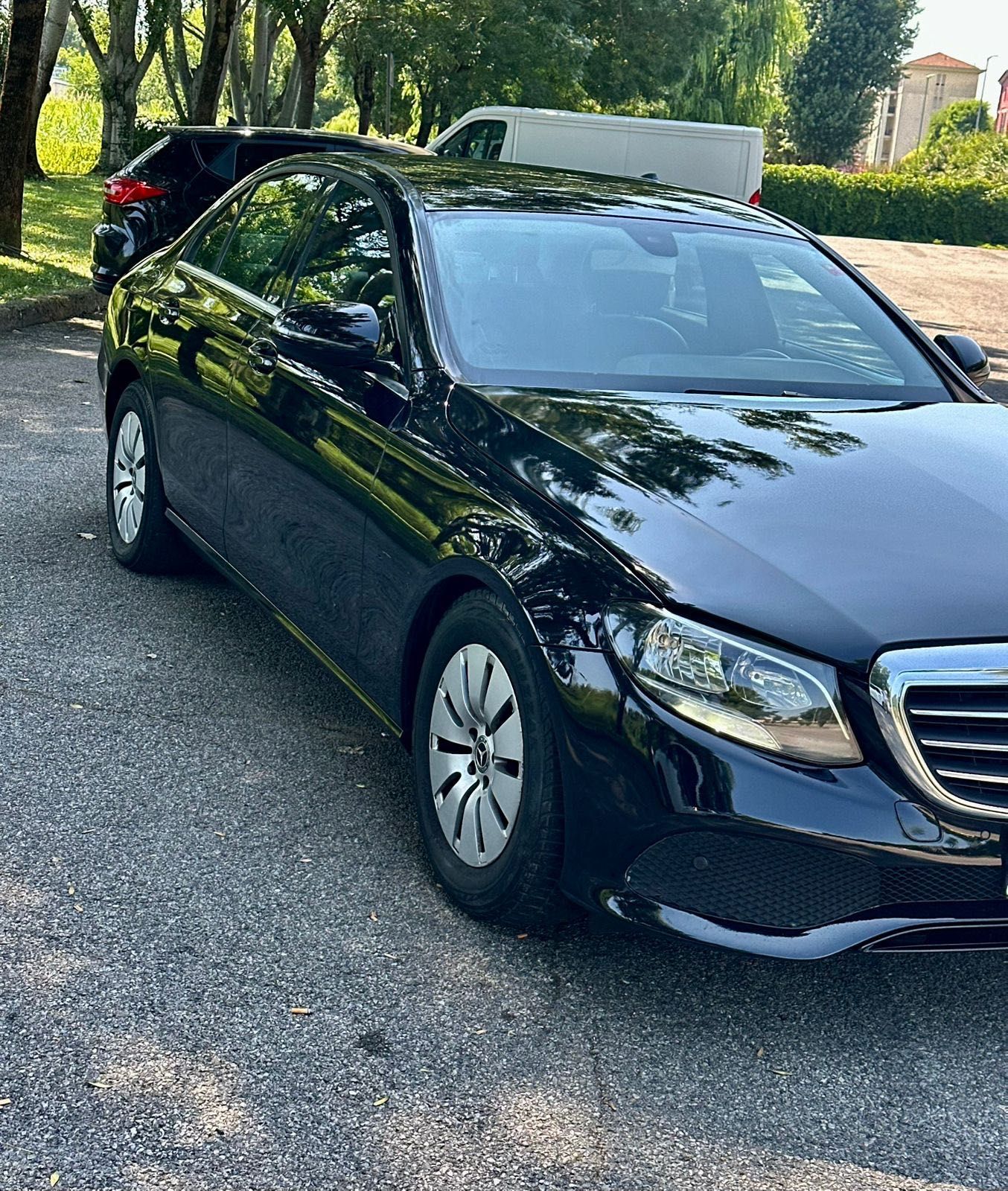 De vânzare Mercedes Benz E200d