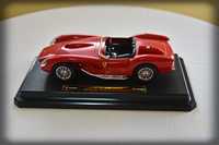 Продавам Ferrari 1957 Testa Rossa 1:24 Bburago