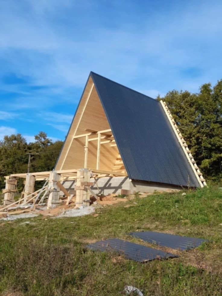 Vand cabane  din lemn