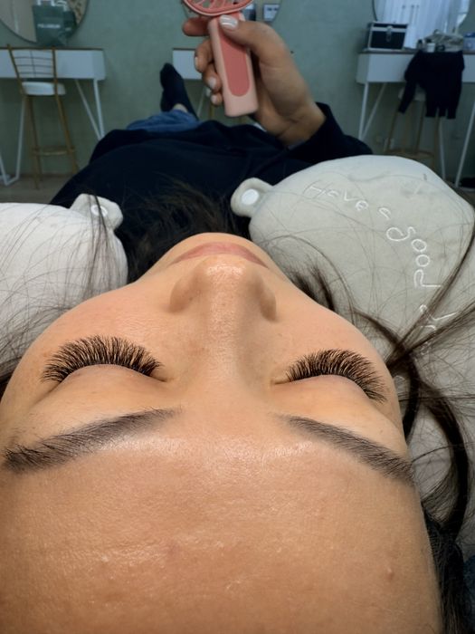 Наращивание ресниц любой сложности