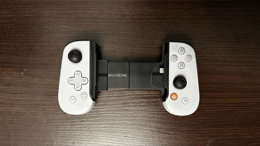 Геймпад playstation Backbone iphone