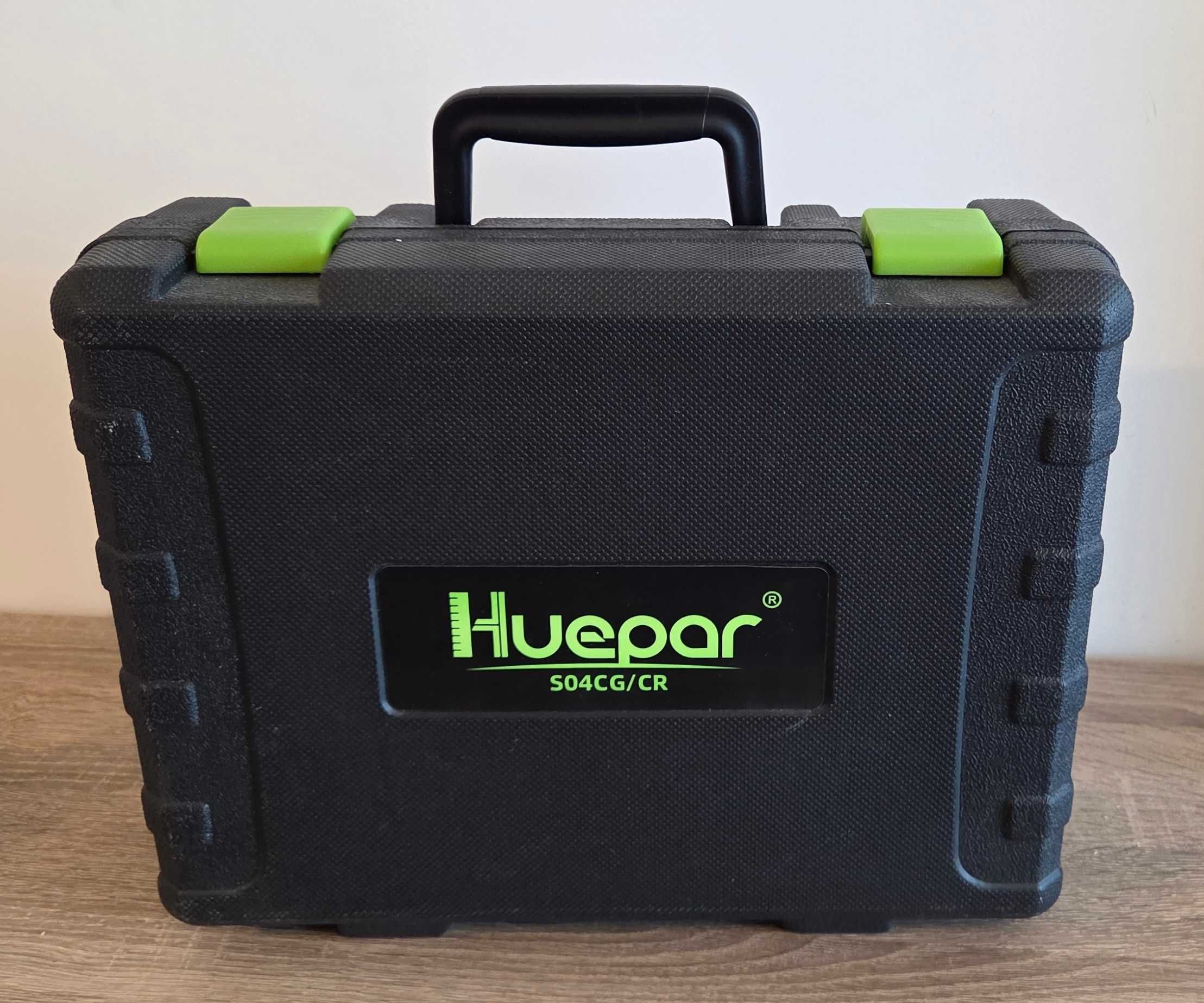 Лазерен нивелир Huepar S04CG/CR