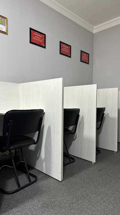 Sotuv bo‘limi uchun mebel